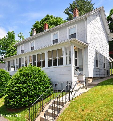 214 High St, Lee, MA 01238 photo 1