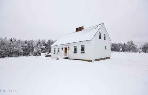 1600 North St, Windsor, MA 01270 photo 2