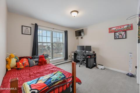 575 Benedict Rd, Pittsfield, MA 01201 photo 17
