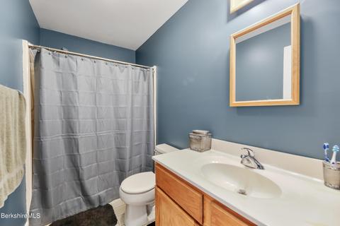 575 Benedict Rd, Pittsfield, MA 01201 photo 16