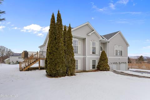 575 Benedict Rd, Pittsfield, MA 01201 photo 2