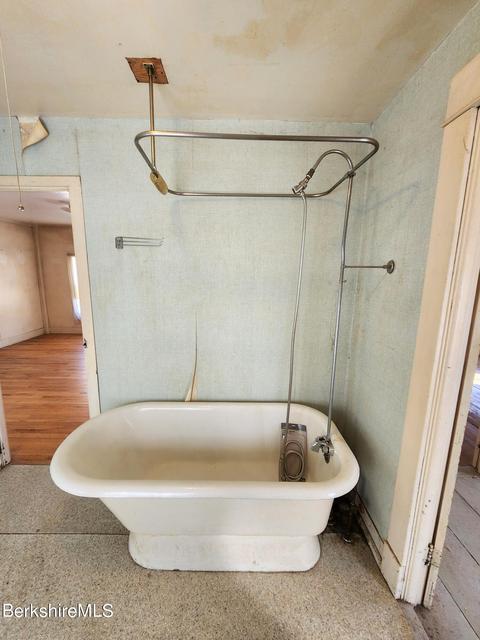 491 Chapel St, Lee, MA 01238 photo 21