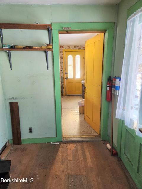 491 Chapel St, Lee, MA 01238 photo 17