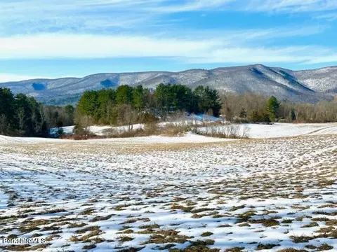 0 Cedar Hill Rd, Pownal, VT 05261