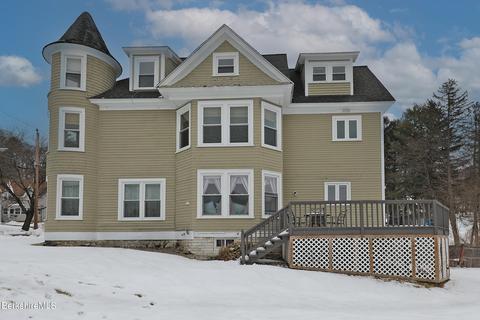 70 Franklin St, Lee, MA 01238 photo 2