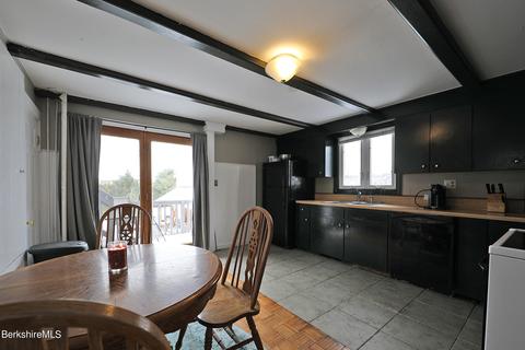 70 Franklin St, Lee, MA 01238 photo 6