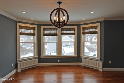 70 Franklin St, Lee, MA 01238 photo 17