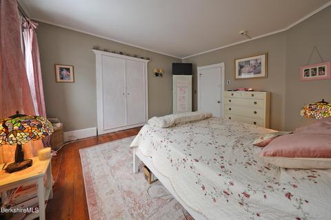 70 Franklin St, Lee, MA 01238 photo 12