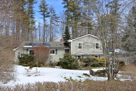 215 Theresa Ter, Lee, MA 01238