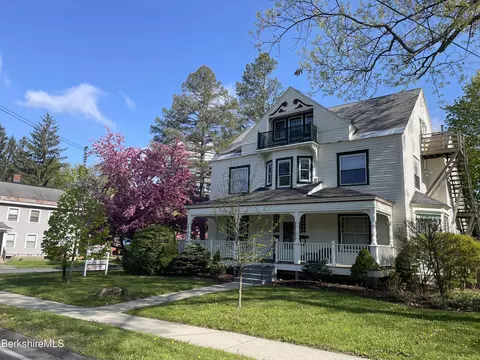 69 E Housatonic St, Pittsfield, MA 01201