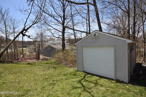 660 E Main St, North Adams, MA 01247 photo 45