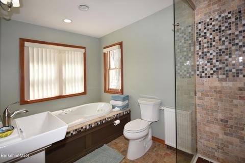 660 E Main St, North Adams, MA 01247 photo 19