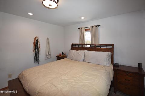 660 E Main St, North Adams, MA 01247 photo 26