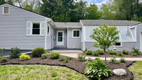 55 Sherwood Dr, Lenox, MA 01240