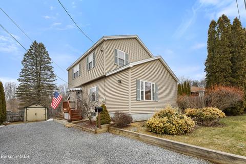 15 Burke Ave, Pittsfield, MA 01201