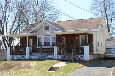 35 Dickinson Ave, Pittsfield, MA 01201