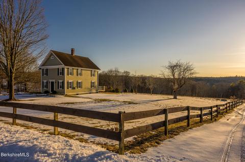 206 Blue Hill Rd, Great Barrington, MA 01230