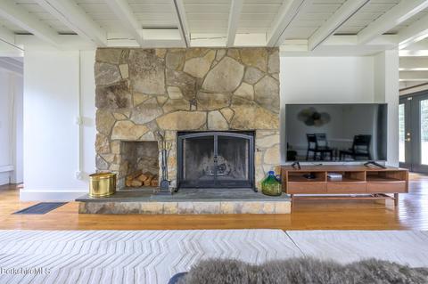 6 Cedar Ln, Lenox, MA 01240 photo 9