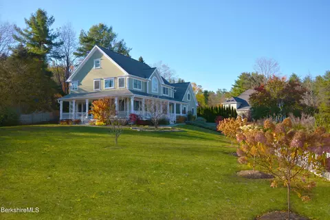 4 Melville Ct, Lenox, MA 01240
