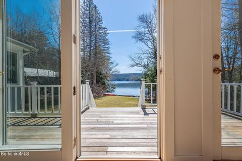 7 Point Rd, Monterey, MA 01245 photo 2