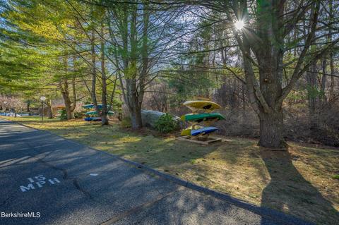 8 4 Rolling Hls, Lenox, MA 01240 photo 27