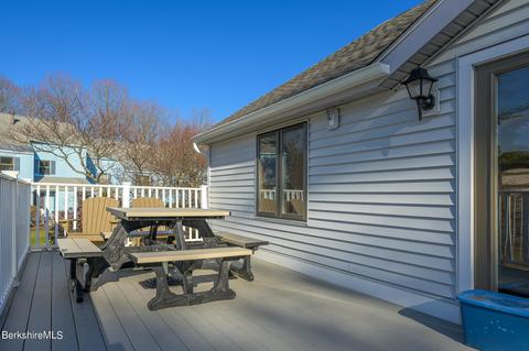 8 4 Rolling Hls, Lenox, MA 01240 photo 33