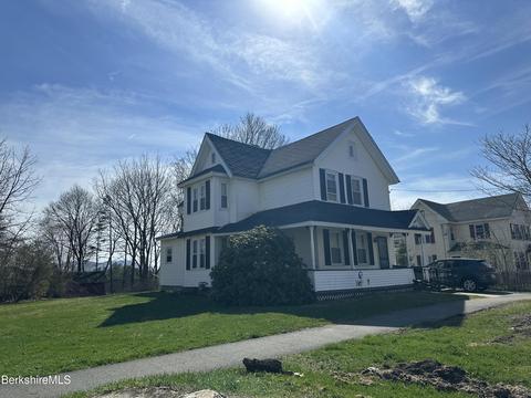65 Weller Ave, Pittsfield, MA 01201