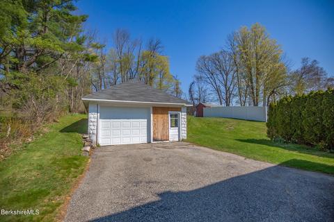 30 Elm St, Lenox, MA 01240 photo 19