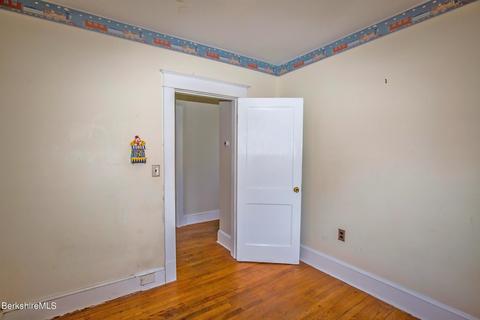30 Elm St, Lenox, MA 01240 photo 14
