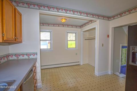 30 Elm St, Lenox, MA 01240 photo 5