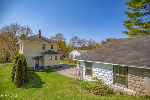 30 Elm St, Lenox, MA 01240 photo 2