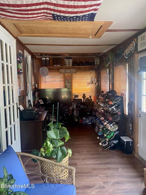 21 Beacon Ave, Pittsfield, MA 01201 photo 4