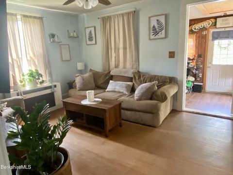 21 Beacon Ave, Pittsfield, MA 01201 photo 8