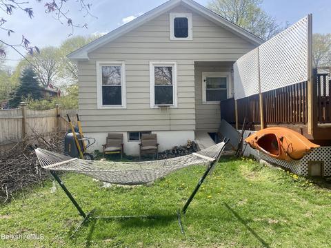 21 Beacon Ave, Pittsfield, MA 01201 photo 24