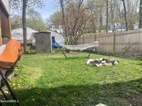 21 Beacon Ave, Pittsfield, MA 01201 photo 23
