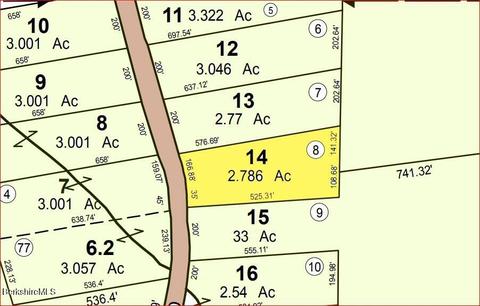 414-14 Hamilton Rd, Becket, MA 01223