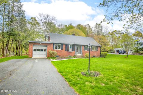 21 Roberta Rd, Pittsfield, MA 01201 photo 8