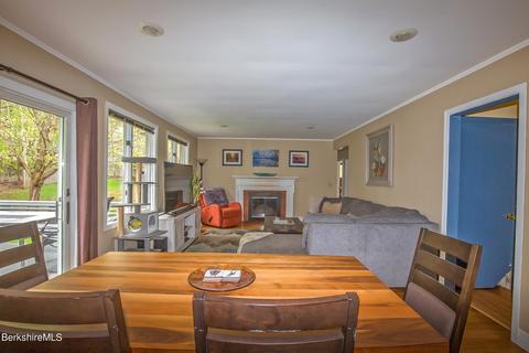 21 Roberta Rd, Pittsfield, MA 01201 photo 20