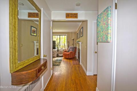 21 Roberta Rd, Pittsfield, MA 01201 photo 7