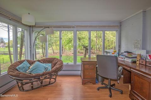 21 Roberta Rd, Pittsfield, MA 01201 photo 22