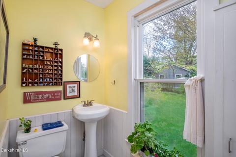 52 Cold Spring Rd, Williamstown, MA 01267 photo 28
