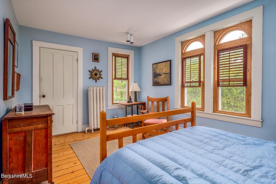  52 Cold Spring Rd, Williamstown, MA 01267 photo 35
