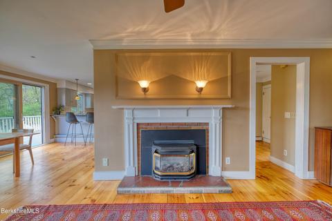 128 Stratton Rd, Williamstown, MA 01267 photo 18