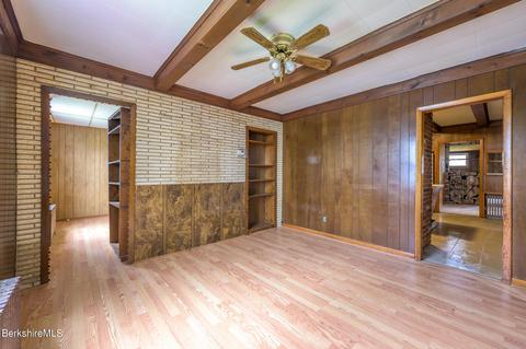 18 Pacific St, Pittsfield, MA 01201 photo 7