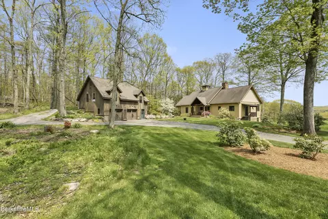 68 Amory Ln, New Marlborough, MA 01230