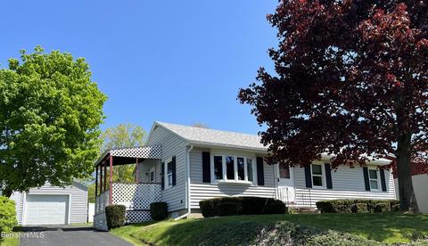 21 Monroe St, North Adams, MA 01247