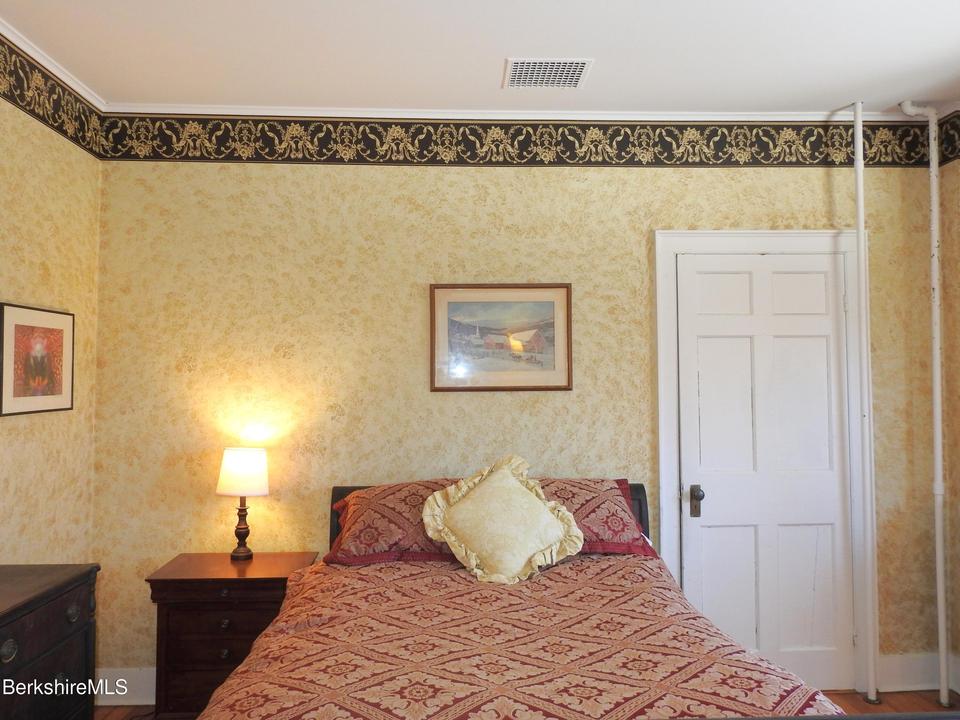  762 Main St, Williamstown, MA 01267 photo 30