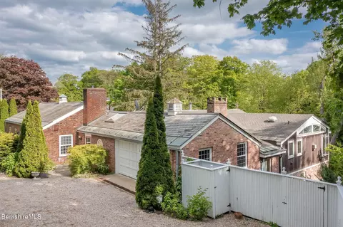 1194 Ashley Falls Rd, Sheffield, MA 01222