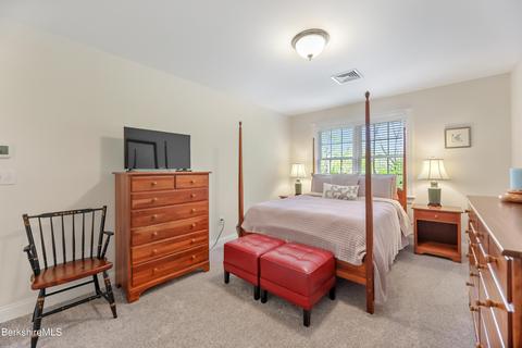 125 Antelope Dr, Lee, MA 01238 photo 31