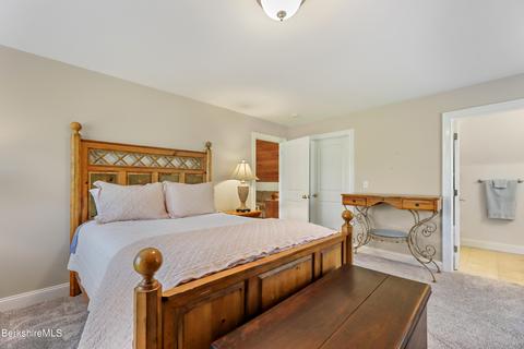 125 Antelope Dr, Lee, MA 01238 photo 28